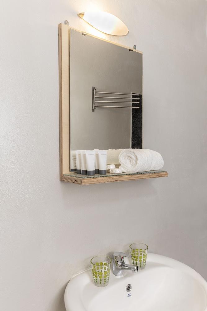 H14 Rooms & Apartments Adults Only Rhodes City Extérieur photo